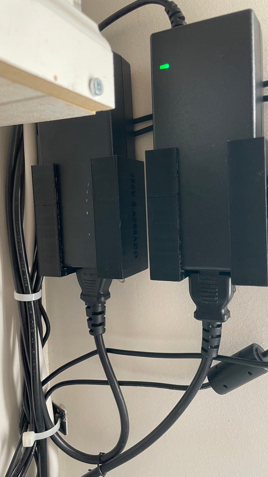 AI Hydra 26 Power Supply Mount